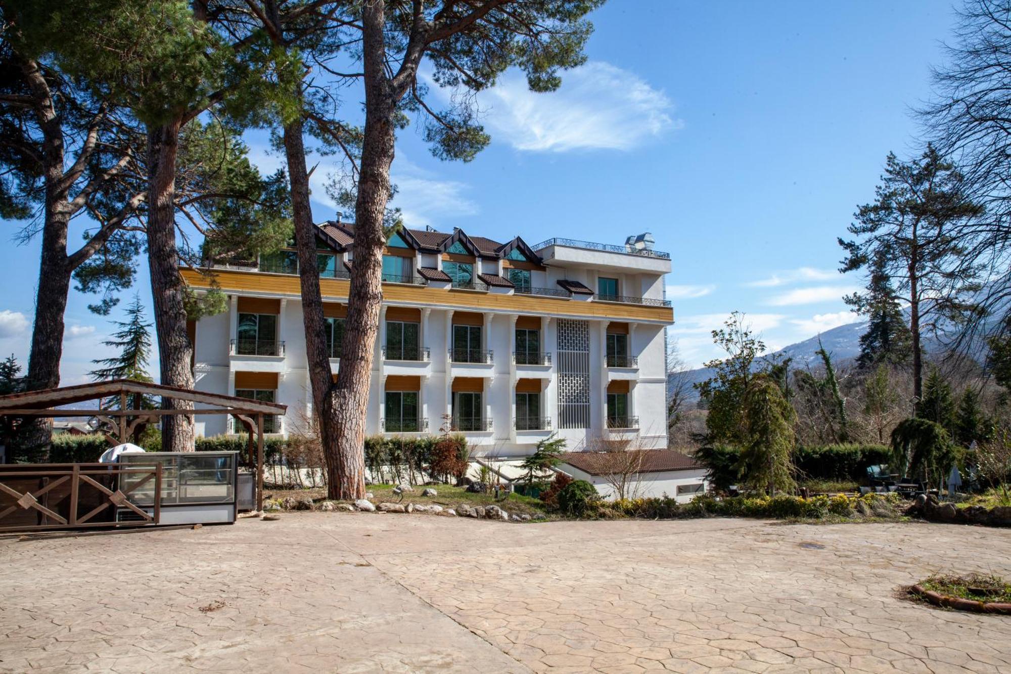Elgarden Hotel&Residence Masukiye Exterior foto